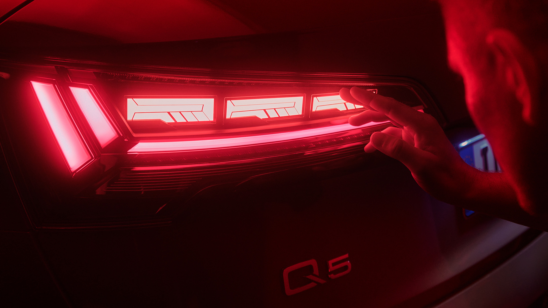 Audi Q5 OLED taillights